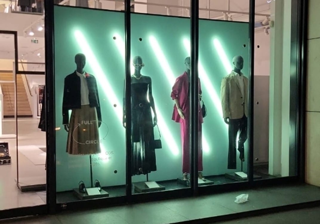 Our Expert Window Display Solutions - 100 Percent Group